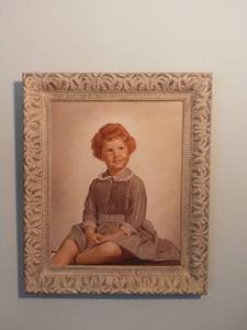 lot 2038 image: Nice Framed Vintage Young Girl Portrait