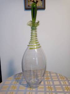 lot 2041 image: A Beautiful Large Green And Clear Glass Spiral Top Decorated Decanter