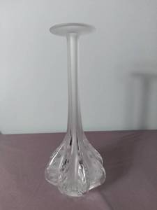 lot 2101 image: 14 Inch Marie Claude Lalique Frosted Crystal from the 1960s