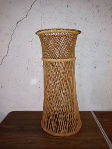 lot 803 image: Nice Wrapped Rim Rattan Plant Stand In Good Shape
