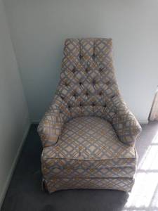 lot 2004 image: Nice Mid Century Blue,White,Gold Upholstered Den Chair