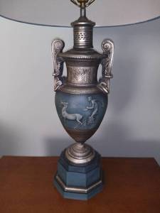 lot 2011 image: Vintage Roman Style Lamp With Horse and Chariot