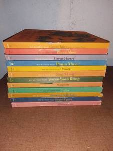 lot 8013 image: Set of 12 Golden Treasury Albums