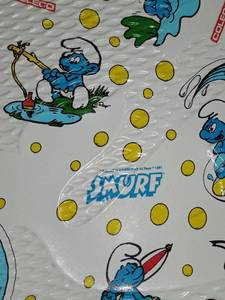 lot 8113 image: Very Cool Vintage Smurfs Plastic Baby Pool In Excellent Condition
