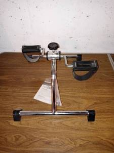 lot 8115 image: Vintage Pedal Excerciser With Paperwork In Great Shape