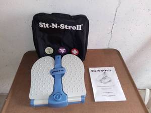 lot 8143 image: Sit-N-Stroll DeLuxe Portable Foot Excerciser