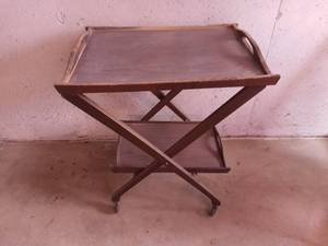 lot 8160 image: Wood Rolling Serving Cart With Removable Trays