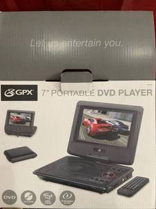 lot 92540 image: GPX - 7 Portable DVD Player