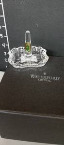 lot 1002 image: Waterford Heritage ring holder