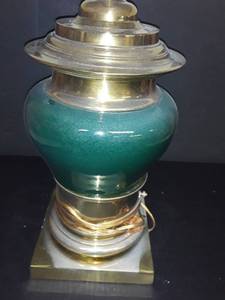 lot 1048 image: Brass and Green Table Top Lamp