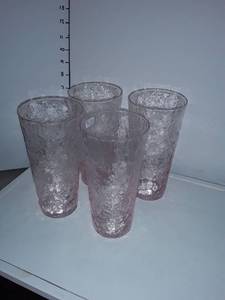 lot 1079 image: 4 Drinking Glasses. with a hint of pink at bottom