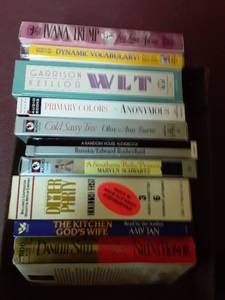 lot 1122 image: Audio Books
