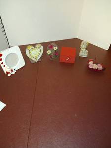 lot 1542 image: Assorted Valentines Day figurines, picture frame, candle holder, with a keepsake box
