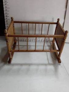 lot 2028 image: Vintage Doll Bed. Needs a bottom