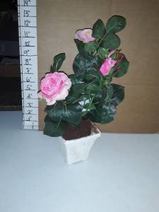 lot 2036 image: Faux potted Rose Bush