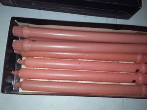 lot 2044 image: Colonial Candle of Cape Cod. Color is Barn Rose