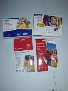 lot 2064 image: Lot of photo paper 4 pkg.