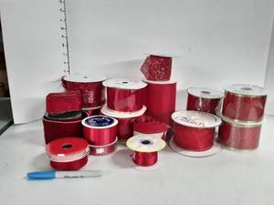 lot 2092 image: Christmas Ribbon...red in color