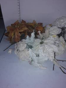 lot 2108 image: Lot of faux Christmas Flowers. Poinsettias white and orange-ish