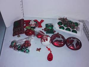 lot 2123 image: Various Red and Green Colored Christmas Decor