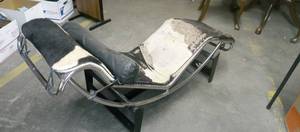 lot 1116 image: Le Courbusier Pony Chair