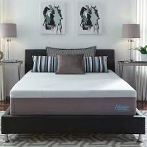 lot 1186 image: Slumber Solutions 14 inch Gel Mattress Adjustable Split King Firm