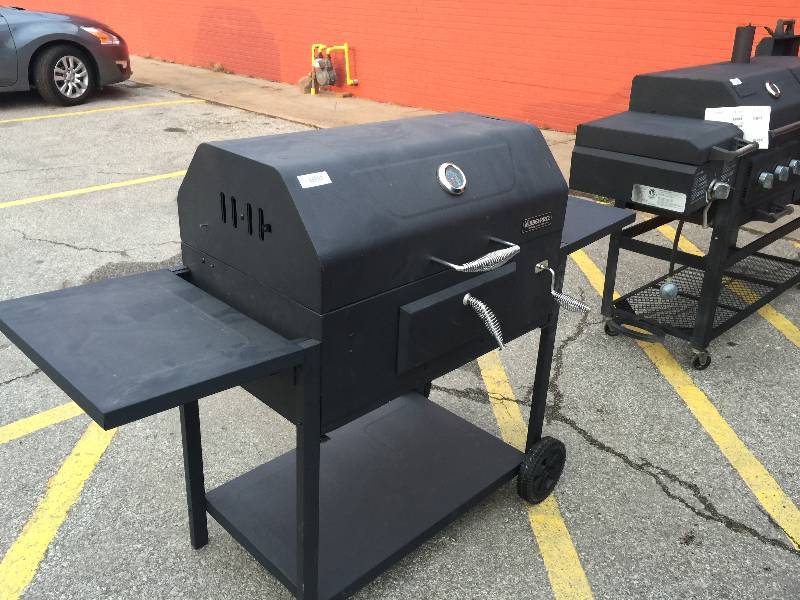 Bbq pro 2025 deluxe charcoal grill