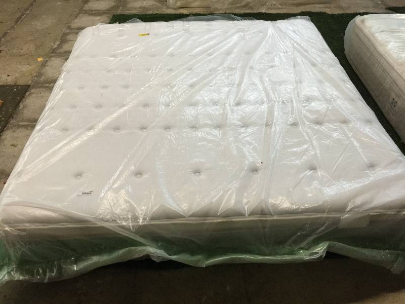 lot 7089 image: SEALY POSTURPEDIC- KING MATTRESS