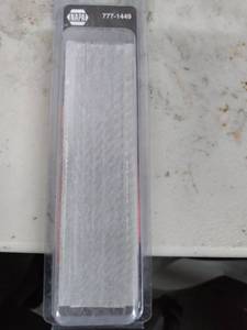 lot 33813 image: 777-1449 flat soap stone