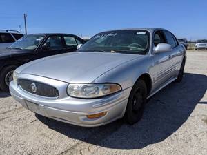 lot 1374 image: 2001 Buick LeSabre