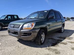 lot 1368 image: 2007 Kia Sportage LX