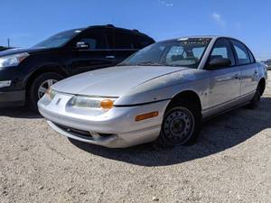 lot 1365 image: 2001 Saturn SL
