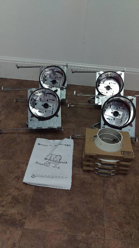 lot 25 image: Lot of 4 New 6 Recessed Can Lights
