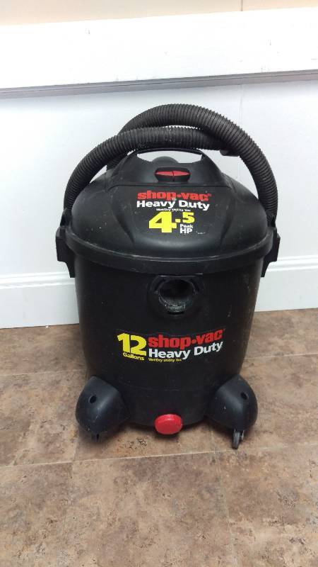 lot 44 image: 12 Gal ShopVac Broken Wheel