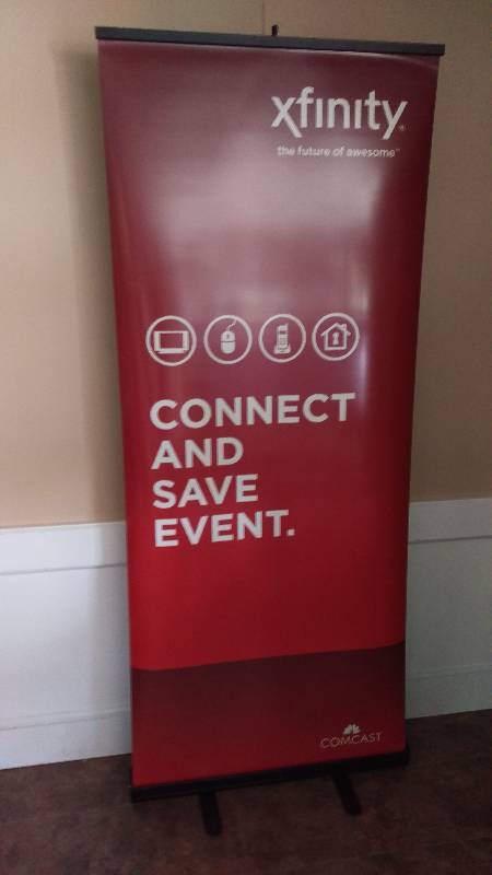lot 49 image: EconoRetractor Banner Display 33.5x84