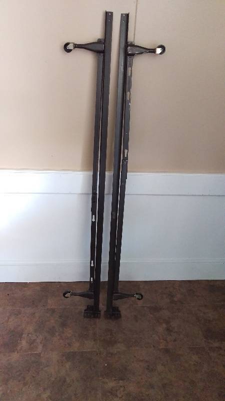 lot 71 image: TwinFull Bed Rails