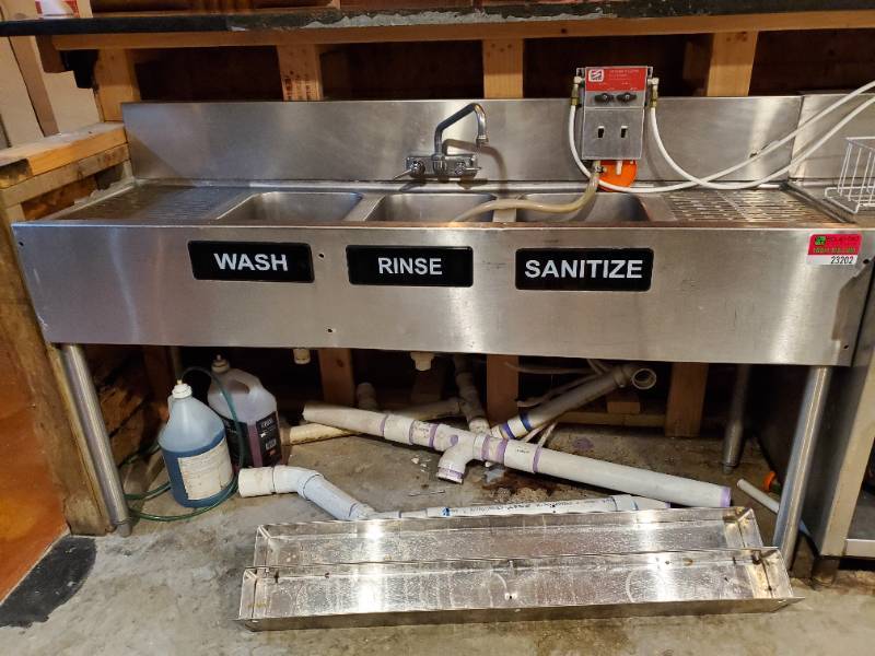 Bar Liquidation Sale! Blue Springs Mo EquipBid