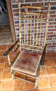 lot 8142 image: Antique Platform Rocker Rocking Chair