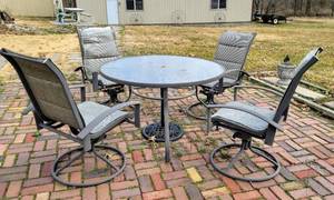 lot 8153 image: Patio Table Set with (4) Swivel Chairs, Decorative Umbrella base & Patio Umbrella