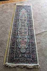 lot 8251 image: Navy Floral Rug Runner 23 x 94