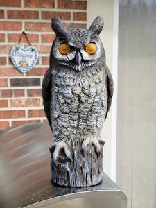 lot 8187 image: 16 Great Horned Owl Scarecrow Garden Statue