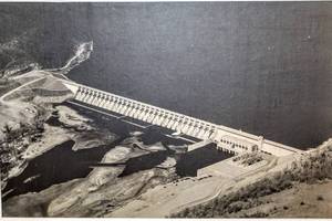 lot 8323 image: Neosho River Dam Fort Gibson, OK 1953, 36 x 24 Print Presented with note (on back) to one of the men whom constructed the dam.