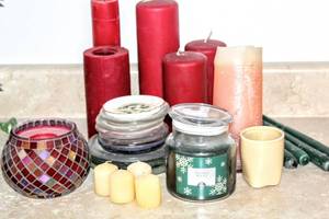 lot 8326 image: Assorted Candle Lot