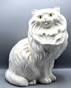 lot 8331 image: Vintage White Ceramic Cat Figurine Statue 13 Tall