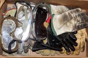 lot 8225 image: Work Gloves, Goggles, Shop Apron  Long Clamp