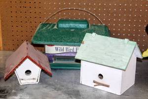 lot 8434 image: New Wild Bird Feeder and (2) Wooden Bird Houses