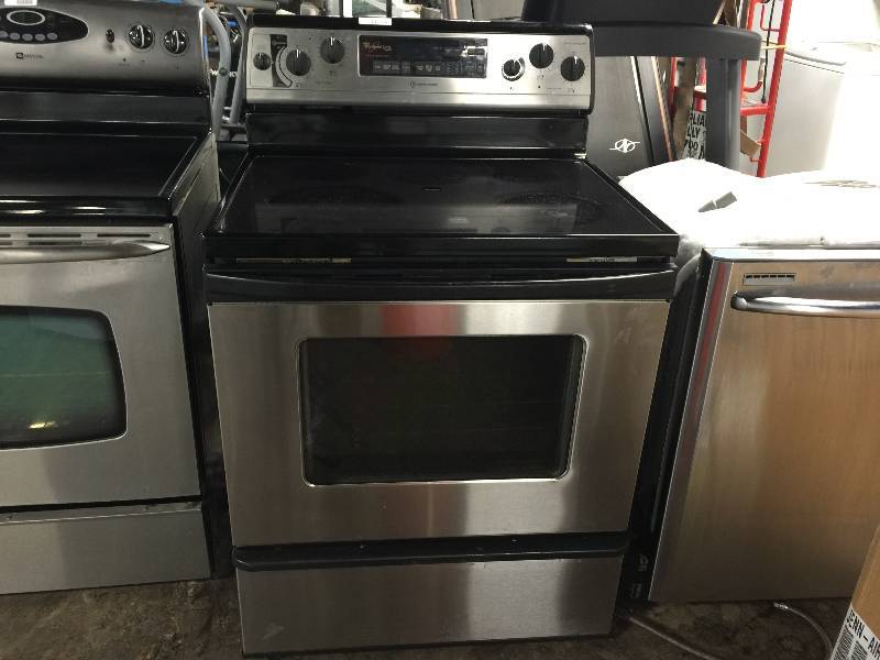 WHIRLPOOL SMOOTH TOP ELECTRIC RANGE ACCUBAKE SYSTEM SUPER CAPACITY 465 ...