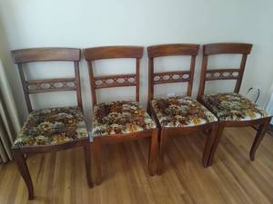 lot 1949 image: 4 - Matching dining chairs wfloral design