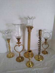 lot 1953 image: 6 decorative brass candle stands