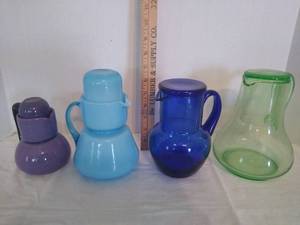 lot 2007 image: 4 - pitcher bedside carafes different colors